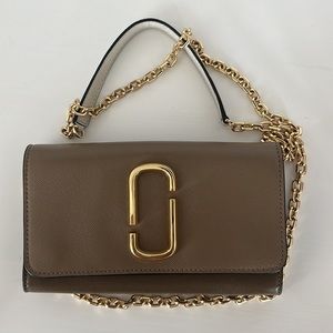 Marc Jacobs Snapshot Leather Chain Wallet